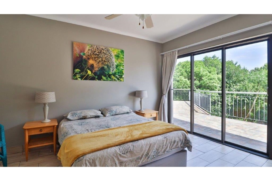 6 Bedroom Property for Sale in Lovemore Park Eastern Cape